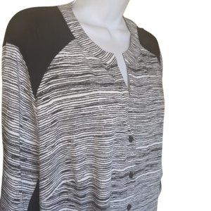 Black and Gray Top Size 3X NEW NWOT